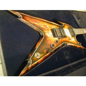 CHITARRA DEAN RAZORBACK EXPLOSION