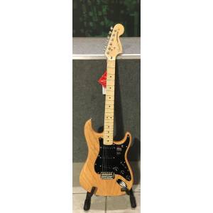 Chitarra elettrica FENDER American Performer Strato Ltd Mn