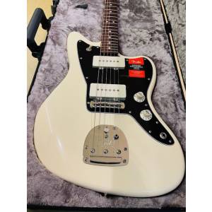 CHITARRA ELETTRICA FENDER American Pro Jazz Master