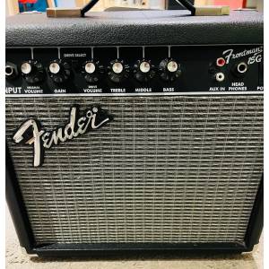 AMPLIFICATORE CHITARRA FENDER FRONTMAN 15G