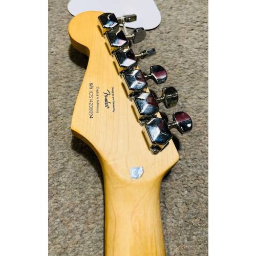 CHITARRA ELETTRICA FENDER SQUIER BULLET STRAT
