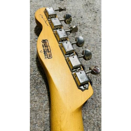 CHITARRA ELETTRICA FENDER Tele Vintera 50 Modified Surf Gr