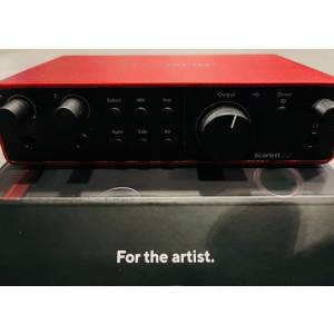 SCHEDA AUDIO FOCUSRITE SCARLETT 2I2 4TH