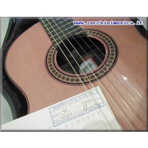 CHITARRA CLASSICA JOSE' RAMIREZ 4E