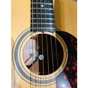 CHITARRA ACUSTICA ELETTRIFICATA MATON EBG808TE