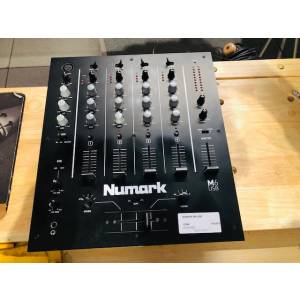 MIXER DJ NUMARK M6 USB