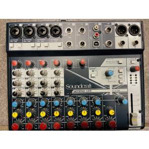 MIXER SOUNDCRAFT NOTEPAD 12FX