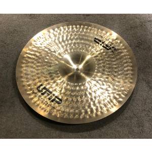 Piatto UFIP Experience Series Crash 18