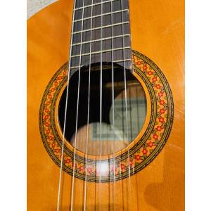 CHITARRA CLASSICA AMPLIFICATA YAMAHA CX40