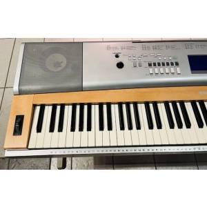 PIANOFORTE DIGITALE YAMAHA DGX620