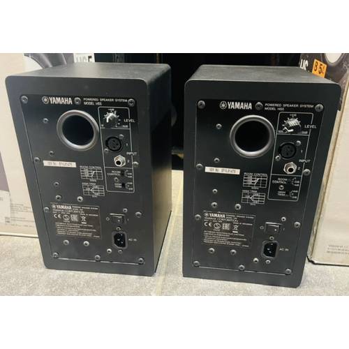 COPPIA MONITOR DA STUDIO YAMAHA HS5