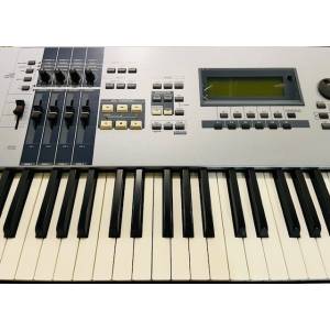 TASTIERA PROFESSIONALE YAMAHA MOTIF ES8