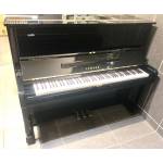 YAMAHA U1A