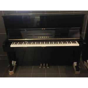 Pianoforte verticale YAMAHA U1E